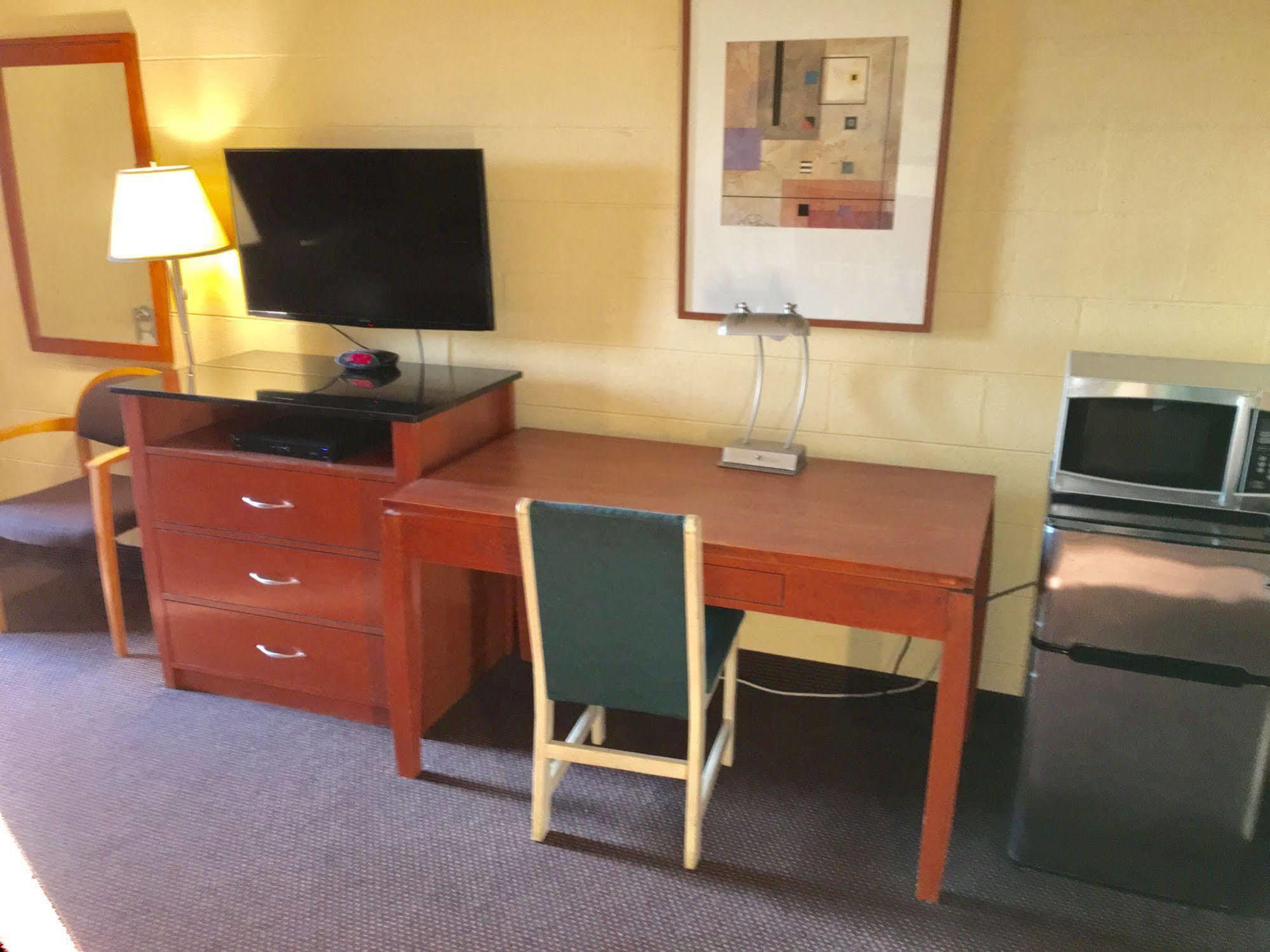 Town & Country Motel Livingston Εξωτερικό φωτογραφία