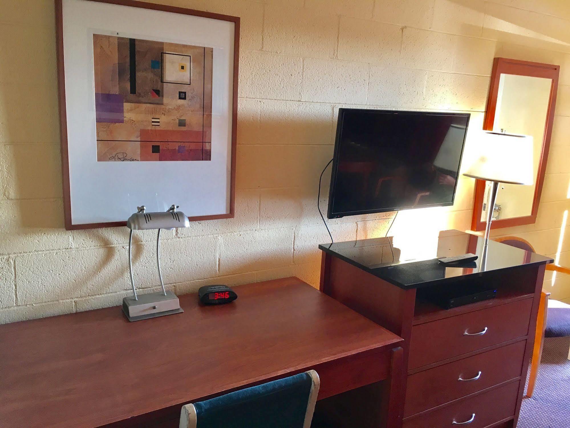 Town & Country Motel Livingston Εξωτερικό φωτογραφία